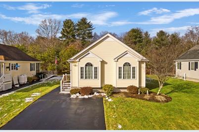 44 Rodeo Dr #44, East Bridgewater, MA 02333 - Photo 1