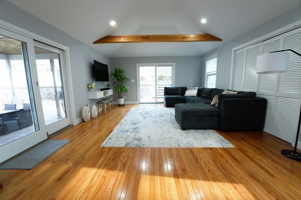 1376 Quaker St, Northbridge, MA 01534 MLS 73074670 Coldwell Banker