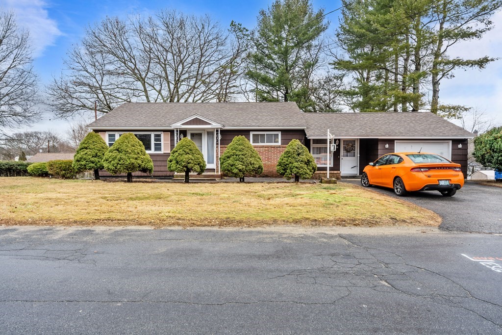 39 Louise Ave, Methuen, MA 01844 MLS 73074874 Coldwell Banker