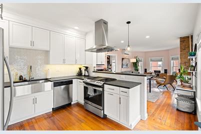 221 Harvard St #2, Cambridge, MA 02139 - Photo 1