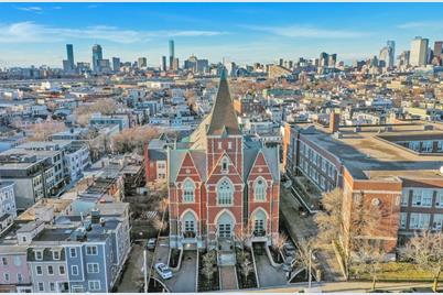 225 Dorchester St #11, Boston, MA 02127 - Photo 1