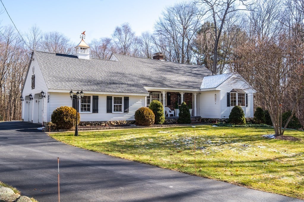225 Podunk Rd, Sturbridge, MA 01566 MLS 73075985 Coldwell Banker