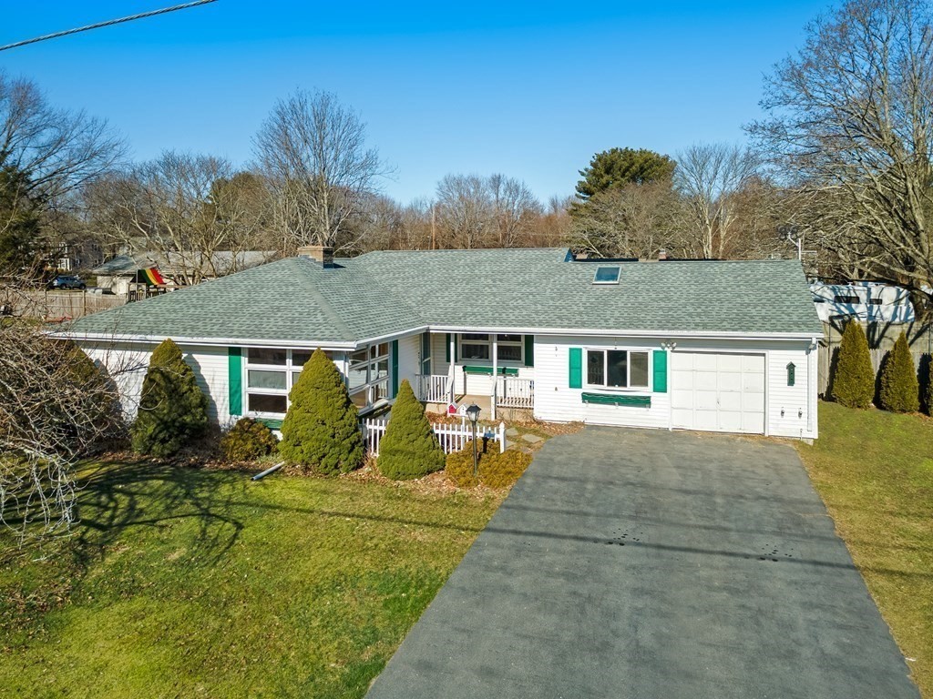 110 Fieldwood Ave, Seekonk, MA 02771 MLS 73076006 Coldwell Banker