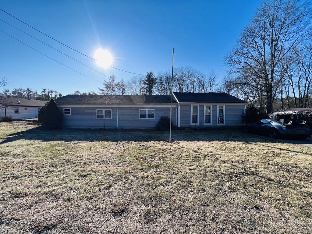 658 Wareham St, Middleborough, MA 02346 - MLS 73077779 - Coldwell Banker