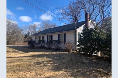 89 River Rd, Sturbridge, MA 01566 - Photo 1