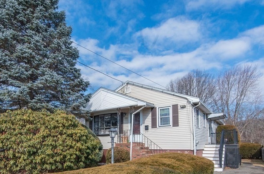 173 Lynnfield, Peabody, MA 01960 MLS 73078827 Coldwell Banker