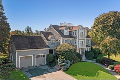 2 Stonecleave Lane, Swampscott, MA 01907 - Photo 1