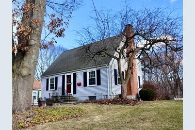 356 Mill St, Worcester, MA 01602 - Photo 1