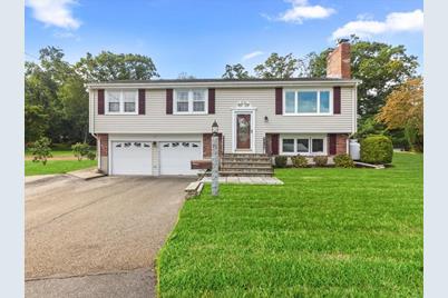 23 Mill River Drive, Weymouth, MA 02188 - Photo 1