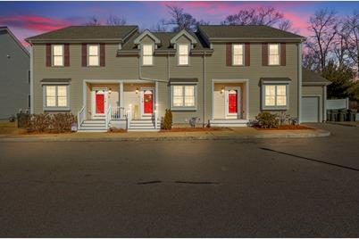 462 Court St #14, Brockton, MA 02302 - Photo 1