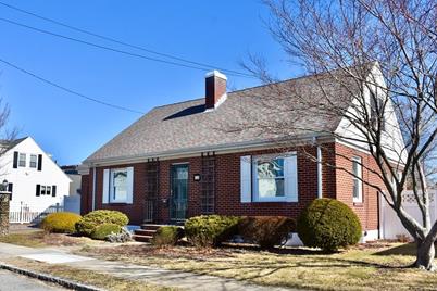 10 West St, New Bedford, MA 02740 - Photo 1