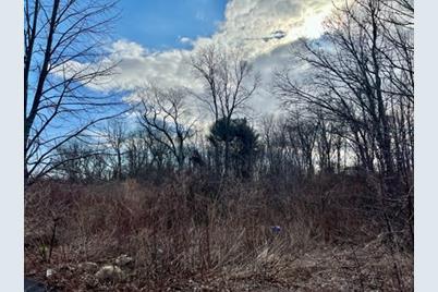 5 Digger Dr, Dartmouth, MA 02747 - Photo 1