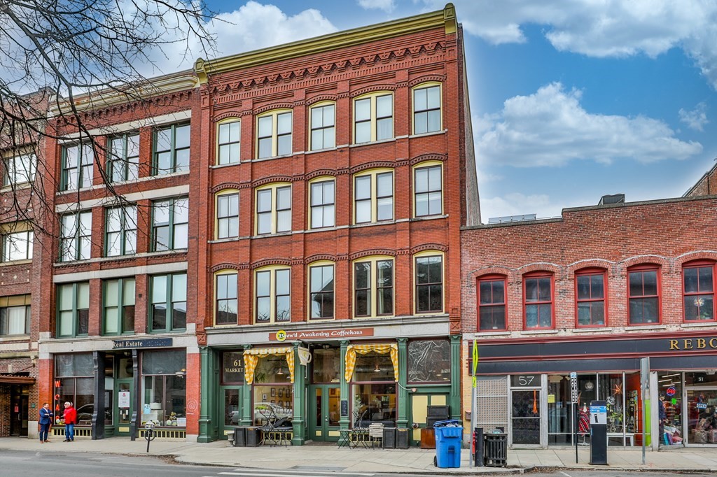 61 Market St 4D, Lowell, MA 01852 MLS 73079887 Coldwell Banker