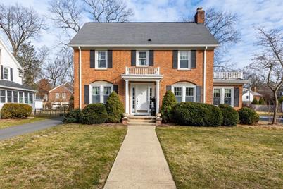 89 Dover Rd, Longmeadow, MA 01106 - Photo 1