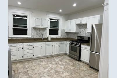 31 Middleton St #3, Boston, MA 02124 - Photo 1