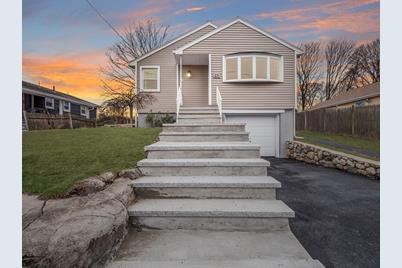 29 Kenwood Ave, Saugus, MA 01906 - Photo 1