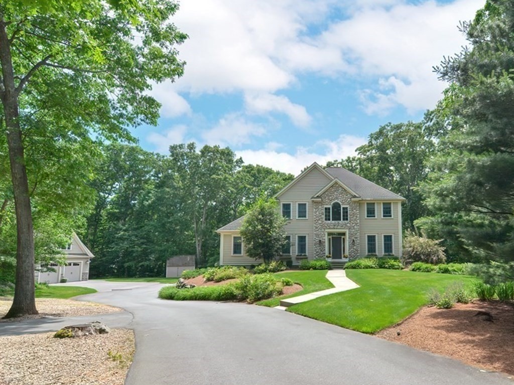 14 Richard Cir, Seekonk, MA 02771 MLS 73080833 Coldwell Banker