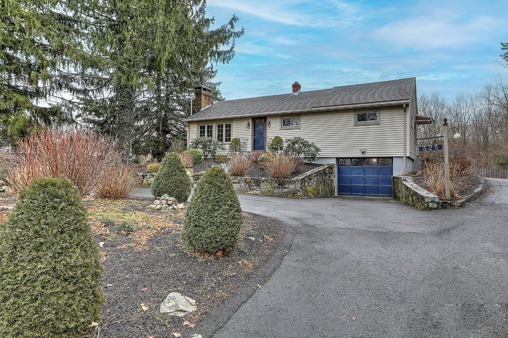 325 Oakhill Ave, Attleboro, MA 02703 MLS 73081122 Coldwell Banker