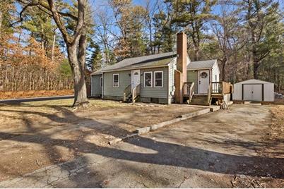 374 South Precinct Street, Taunton, MA 02718 - Photo 1