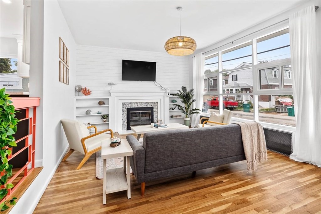 80 Cental AveWinter Rental, Hull, MA 02045 MLS 73081492 Coldwell