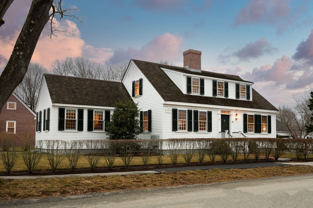 40 Spring St, Hingham, MA 02043 MLS 73082838 Coldwell Banker