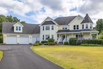 2 Mountain Vw, Westford, MA 01886 - Photo 1