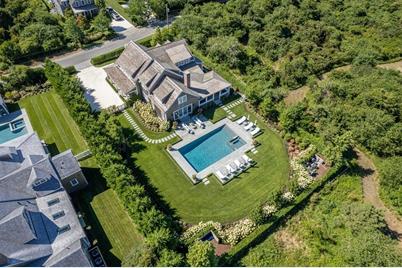 35 Burnell Street, Nantucket, MA 02564 - Photo 1