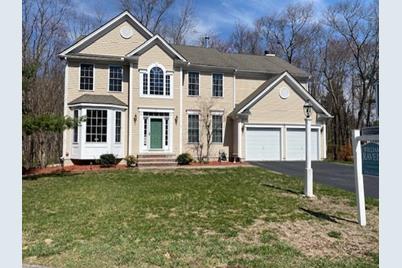 41 Garnet Circle, North Andover, MA 01845 - Photo 1