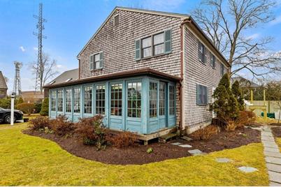 26 Shore Street #5, Falmouth, MA 02540 - Photo 1