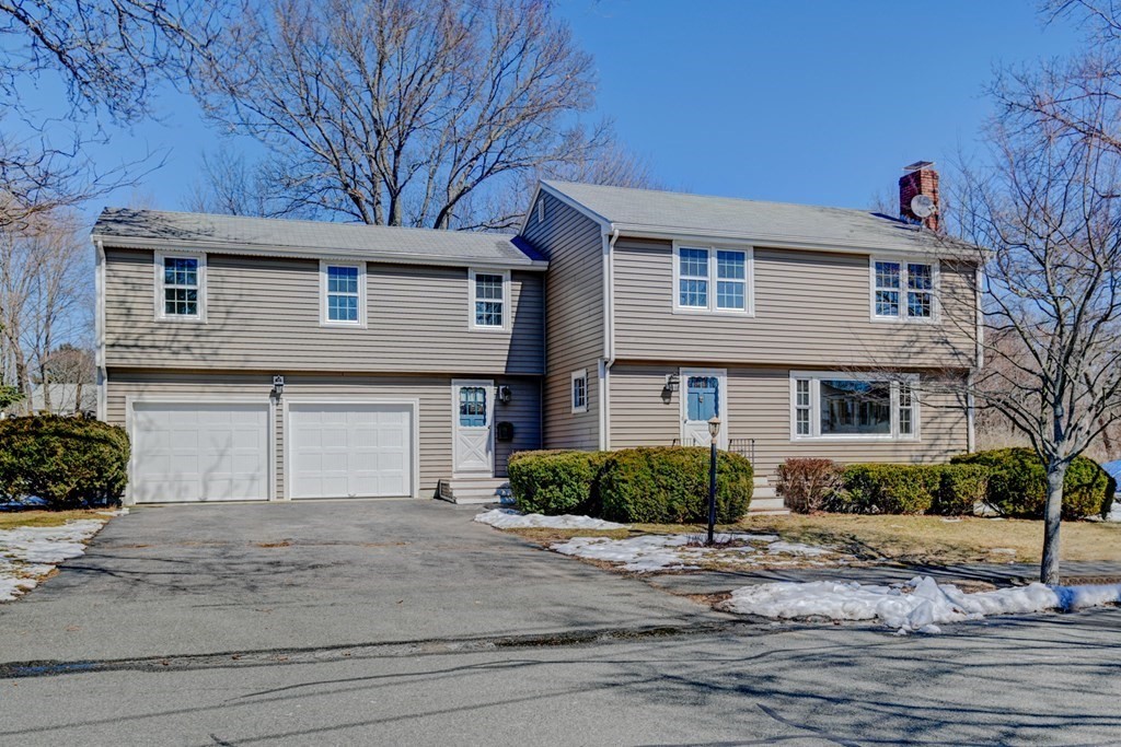 4 Brentwood Cir, Danvers, MA 01923 MLS 73084831 Coldwell Banker