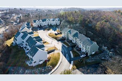 12 Blueberry Hill Lane #12, Melrose, MA 02176 - Photo 1