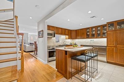 376 Commercial St #2G, Boston, MA 02109 - Photo 1