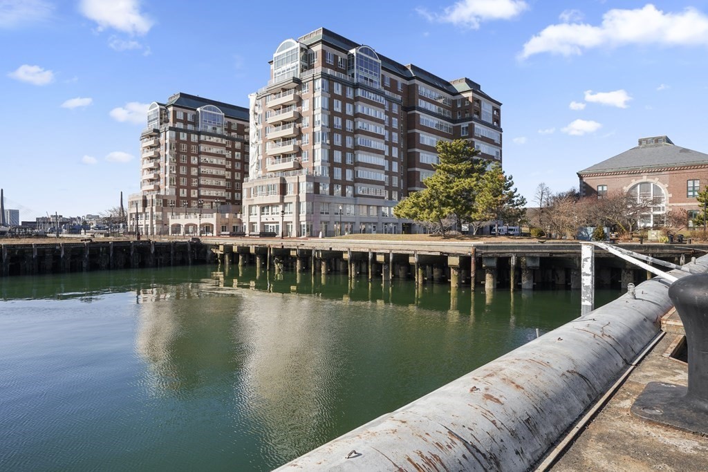 197 8th St Flagship Wharf 507, Boston, MA 02129 MLS 73086043