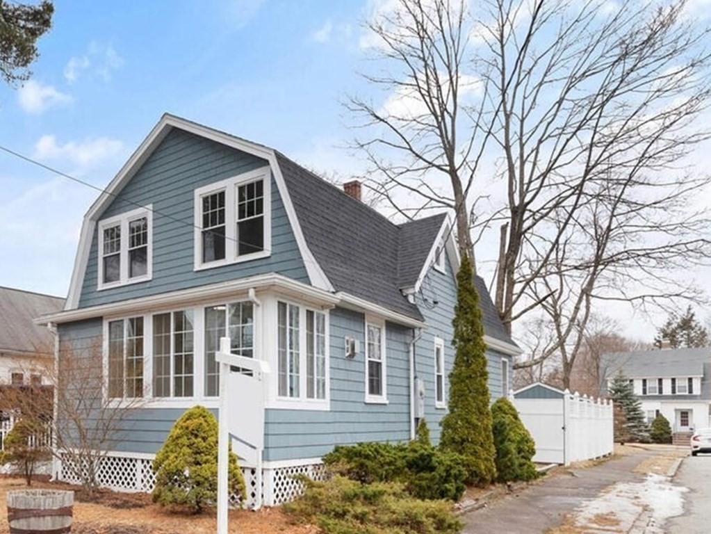 14 Middle St, Wakefield, MA 01880 MLS 73087415 Coldwell Banker