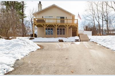 16 Lakeshore Dr., Georgetown, MA 01833 - Photo 1