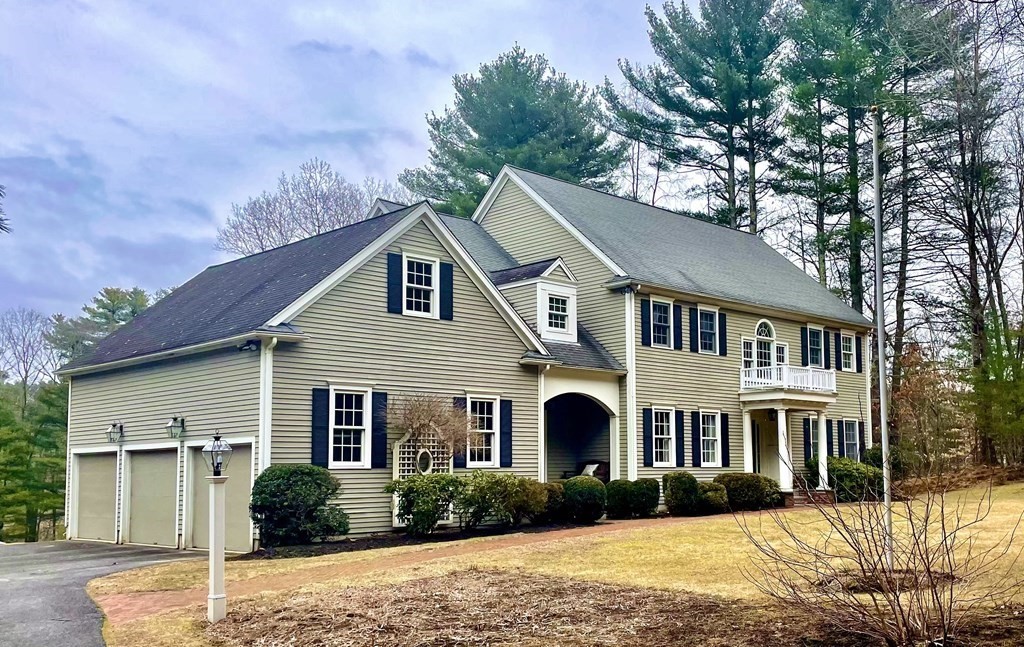 33 Noonhill Rd, Medfield, MA 02052 MLS 73088102 Coldwell Banker