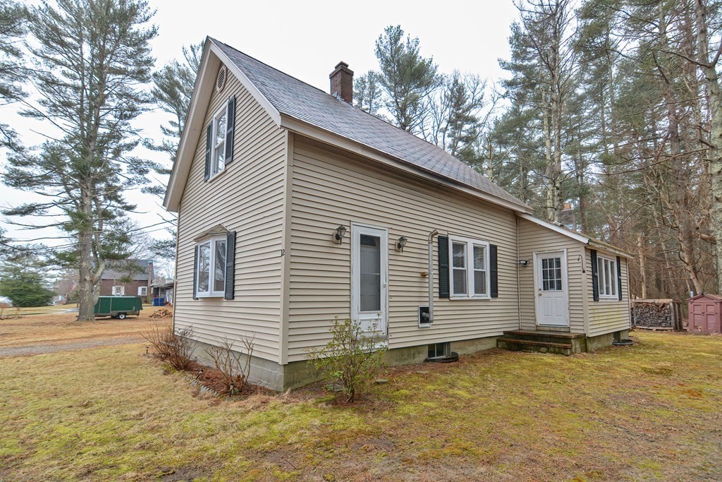 12 Doty St, Wareham, MA 02576 MLS 73088264 Coldwell Banker