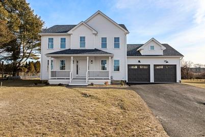3 Alves Way, Fairhaven, MA 02719 - Photo 1