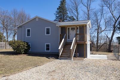 111 Low St, Newburyport, MA 01950 - Photo 1