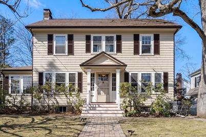 211 Melrose Street, Newton, MA 02466 - Photo 1