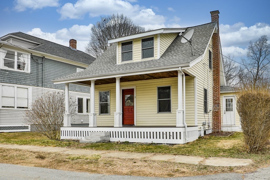 9 Pine St, Amesbury, MA 01913 MLS 73091012 Coldwell Banker