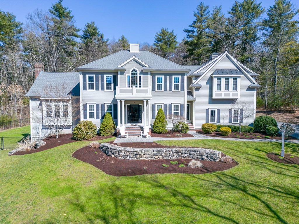 5 Bristol Ln, Foxboro, MA 02035 MLS 73093400 Coldwell Banker