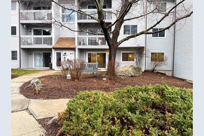 1404 Franklin Crossing #1404, Franklin, MA 02038 - Photo 1