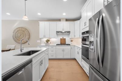 109 White Pond Way #22, Sudbury, MA 01776 - Photo 1