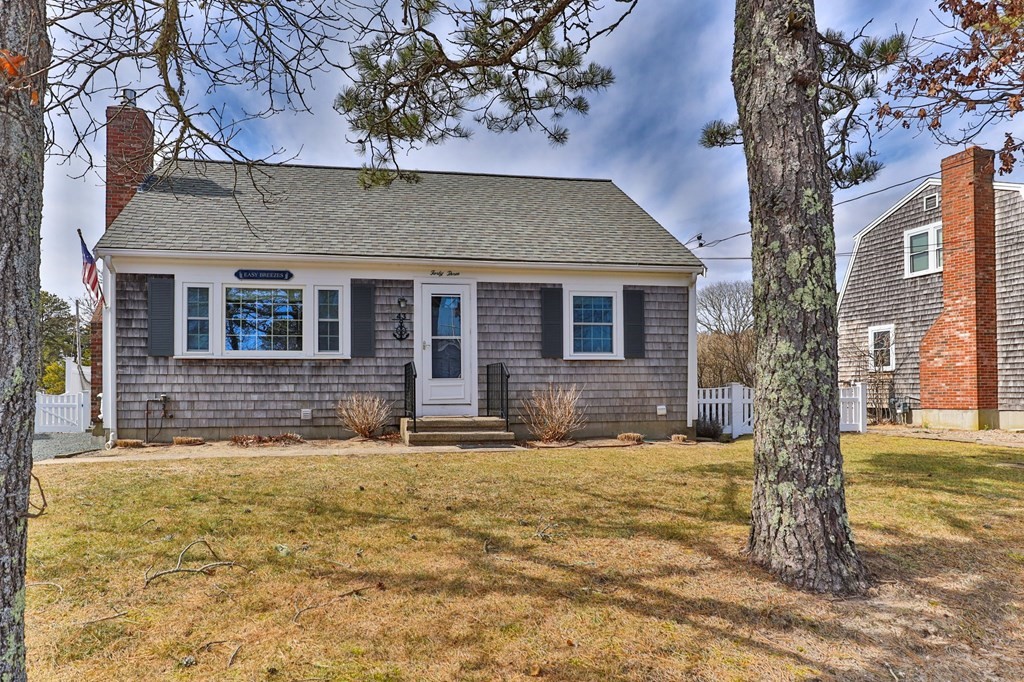 43 Easy St, Dennis, MA 02639 MLS 73094180 Coldwell Banker
