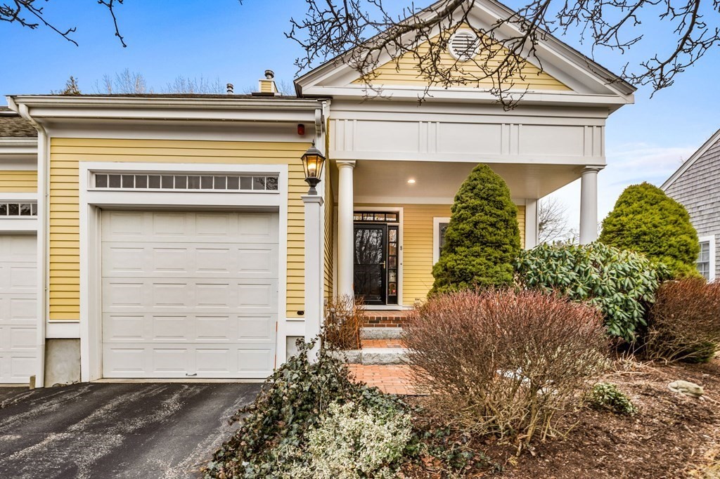 8 Whiting Ln 8, Hingham, MA 02043 MLS 73094594 Coldwell Banker