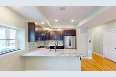 200 L St #1, Boston, MA 02127 - Photo 1