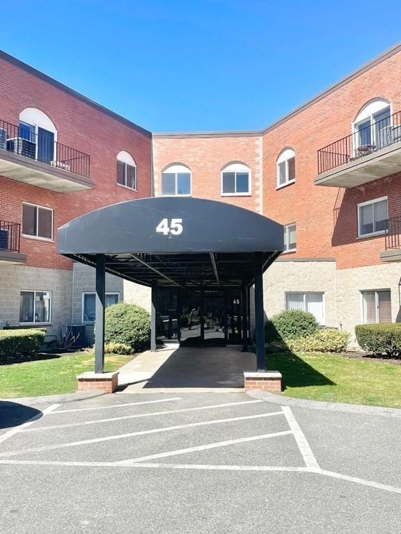45 Loomis St #303, Malden, MA 02148 - MLS 73094681 - Coldwell Banker