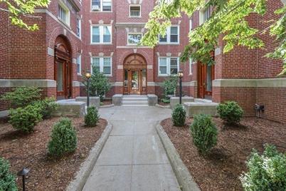 15 Short Street #3, Brookline, MA 02446 - Photo 1