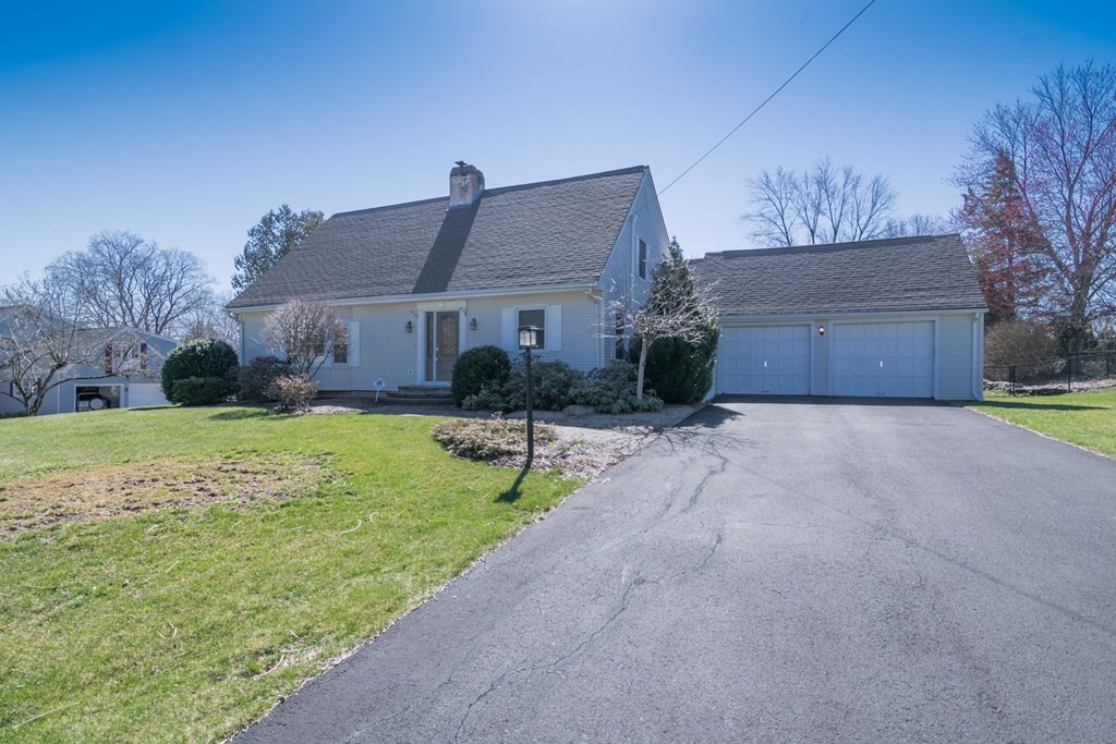 32 Greenwich Rd, East Longmeadow, MA 01028 MLS 73095426 Coldwell Banker